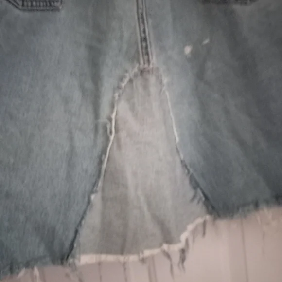 CUSTOM Levis Light Blue Denim Raw Hem Mini Skirt Womens sz 34 - Picture 5 of 8